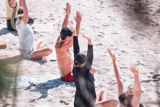 Agave guest yoga on the beach
