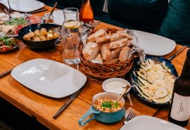 Aron guests food