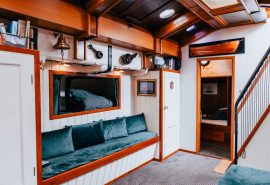 Aron interior saloon berth