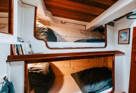 Aron interior twin cabin 2