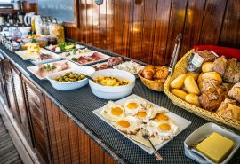 Breakfast on board Chronos and Rhea SC
