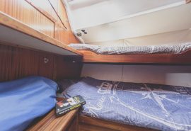 Cherokee Twin Cabin