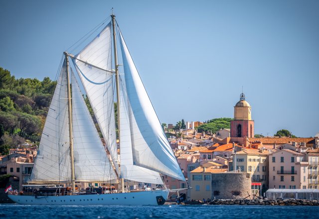 Luxury Sailing around Malta to Sicily