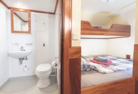 Eye of the Wind double bunk cabin