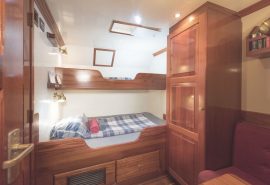 Eye of the Wind twin bunk