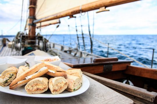 Escape Food onboard
