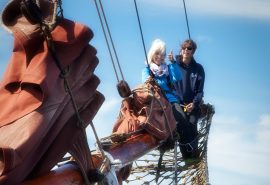 Eye of the Wind guests bowsprit
