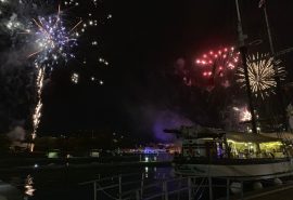 Florette Fireworks in the Caribbean