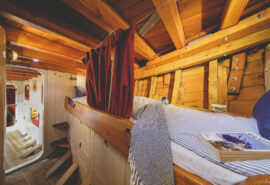 Grayhound aft cabin