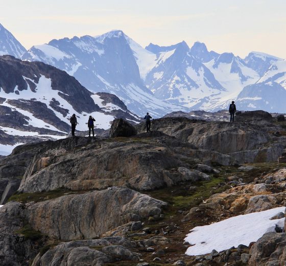 Greenland guests hiking Tecla