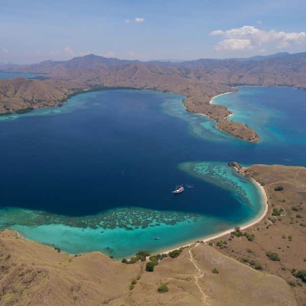 sailing holidays in Indonesia