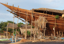 Indonesia Sumbawa boat builders