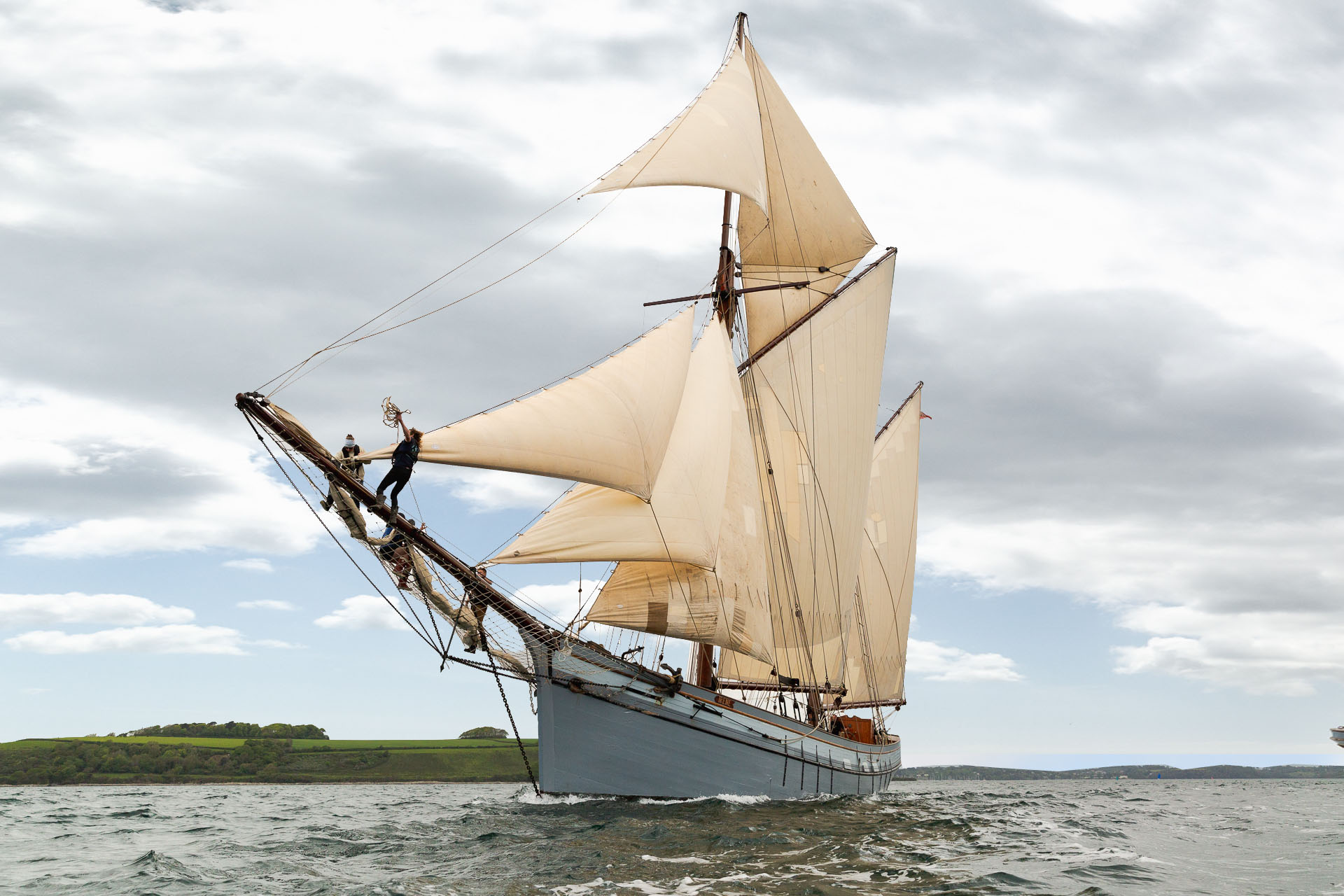 Irene bowsprit sailing