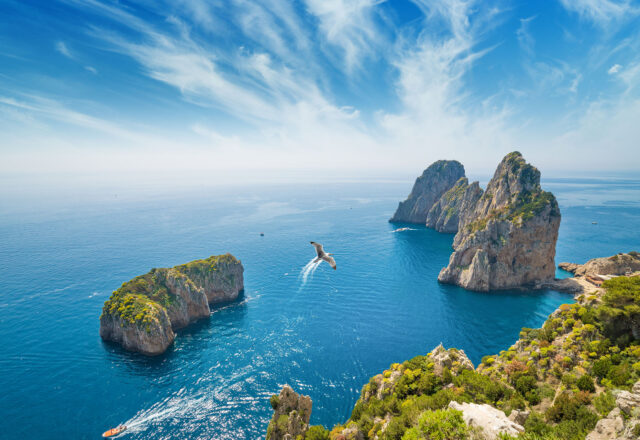 Luxury Sailing & Island Hopping in Italy