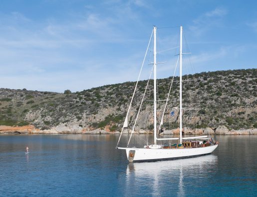 Luxury Sailing from Zante to Corfu