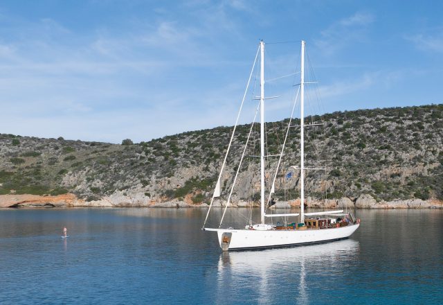 Luxury Sailing from Zante to Corfu