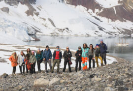 Linden guests on the shore of Arctic Greenland group shot