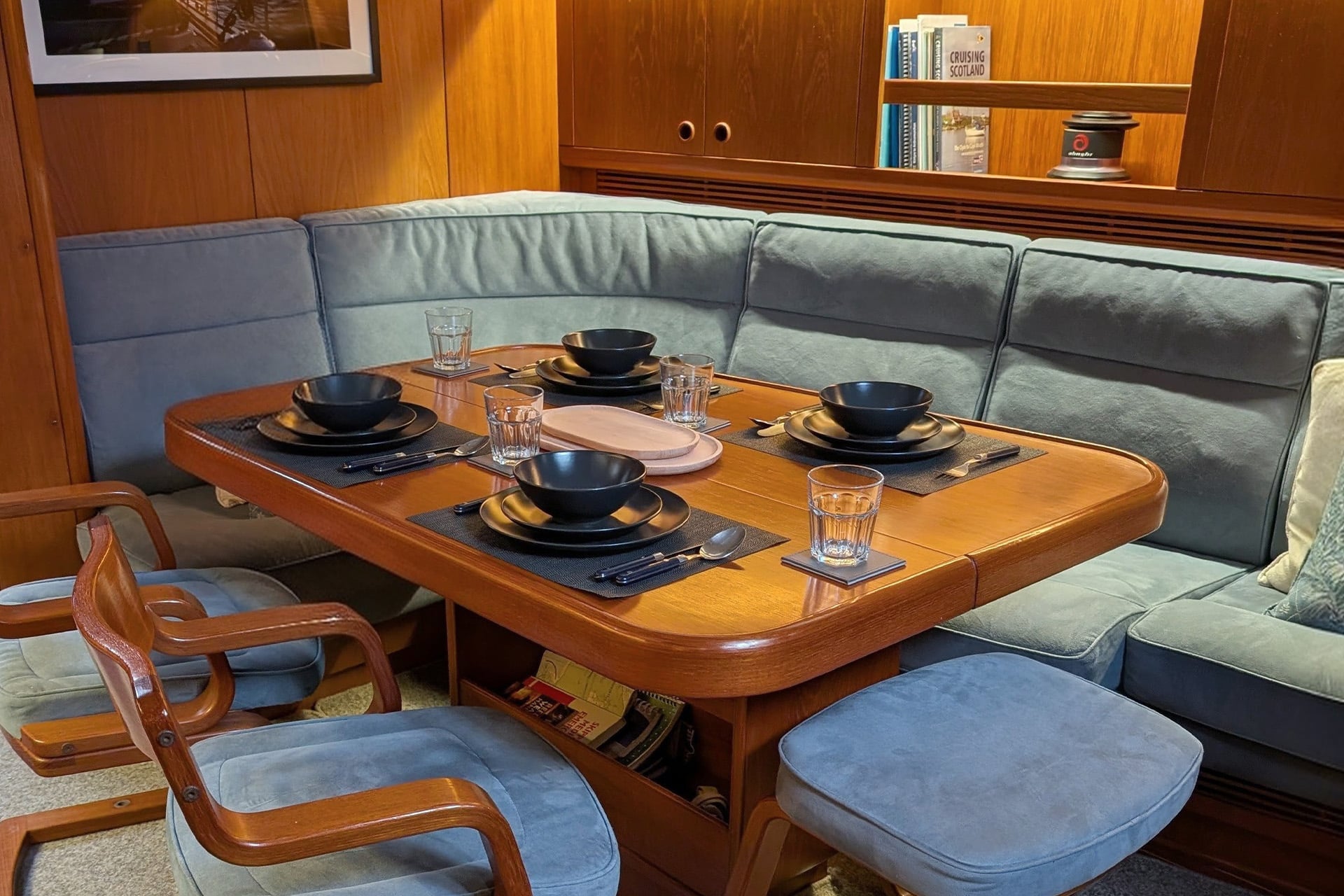 Noonmark VI below deck dining onboard saloon