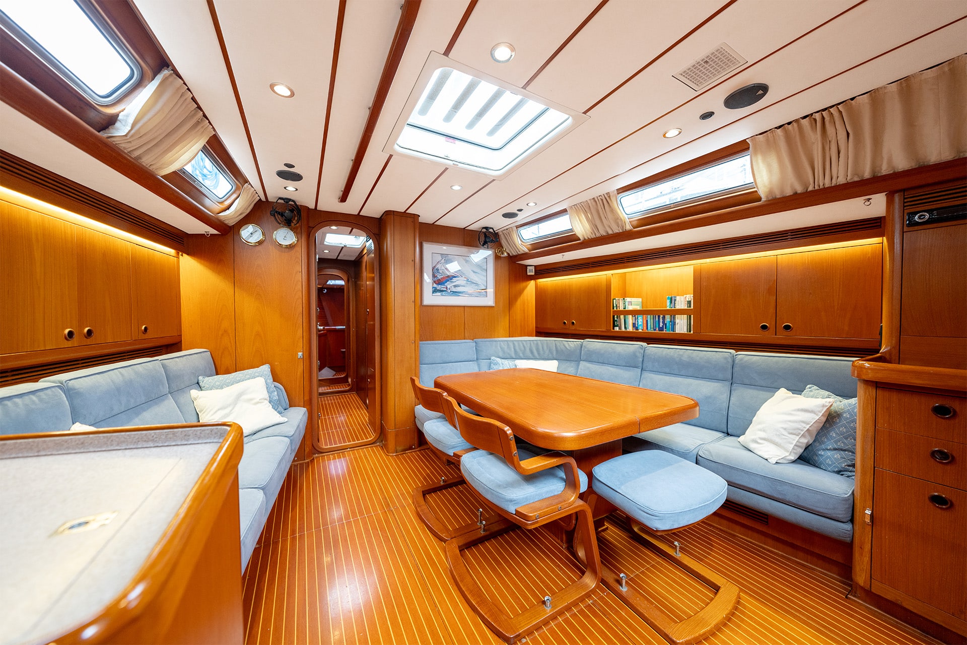 Noonmark VI saloon onboard below deck