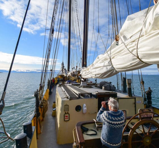 Noorderlicht guest underway sailing on deck