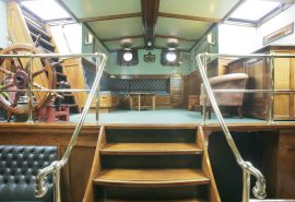Oosterschelde main saloon