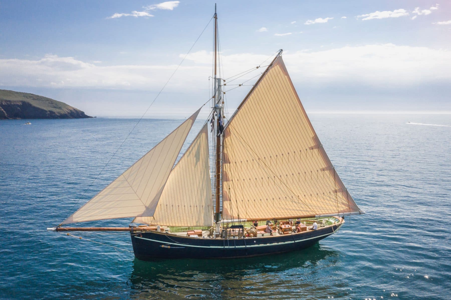 Sailing Holidays on pilot cutter Pellew | Cornwall & the Isles of Scilly