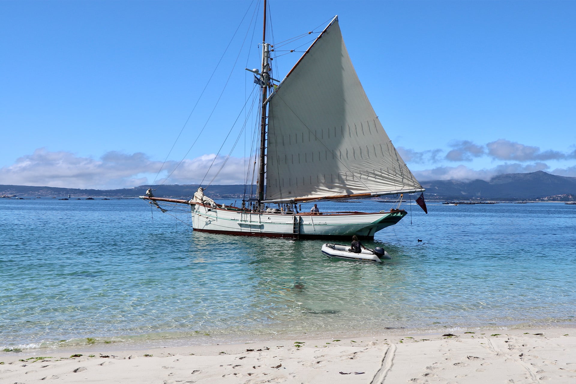 Pellew anchored sunny beach Europe France Scilly