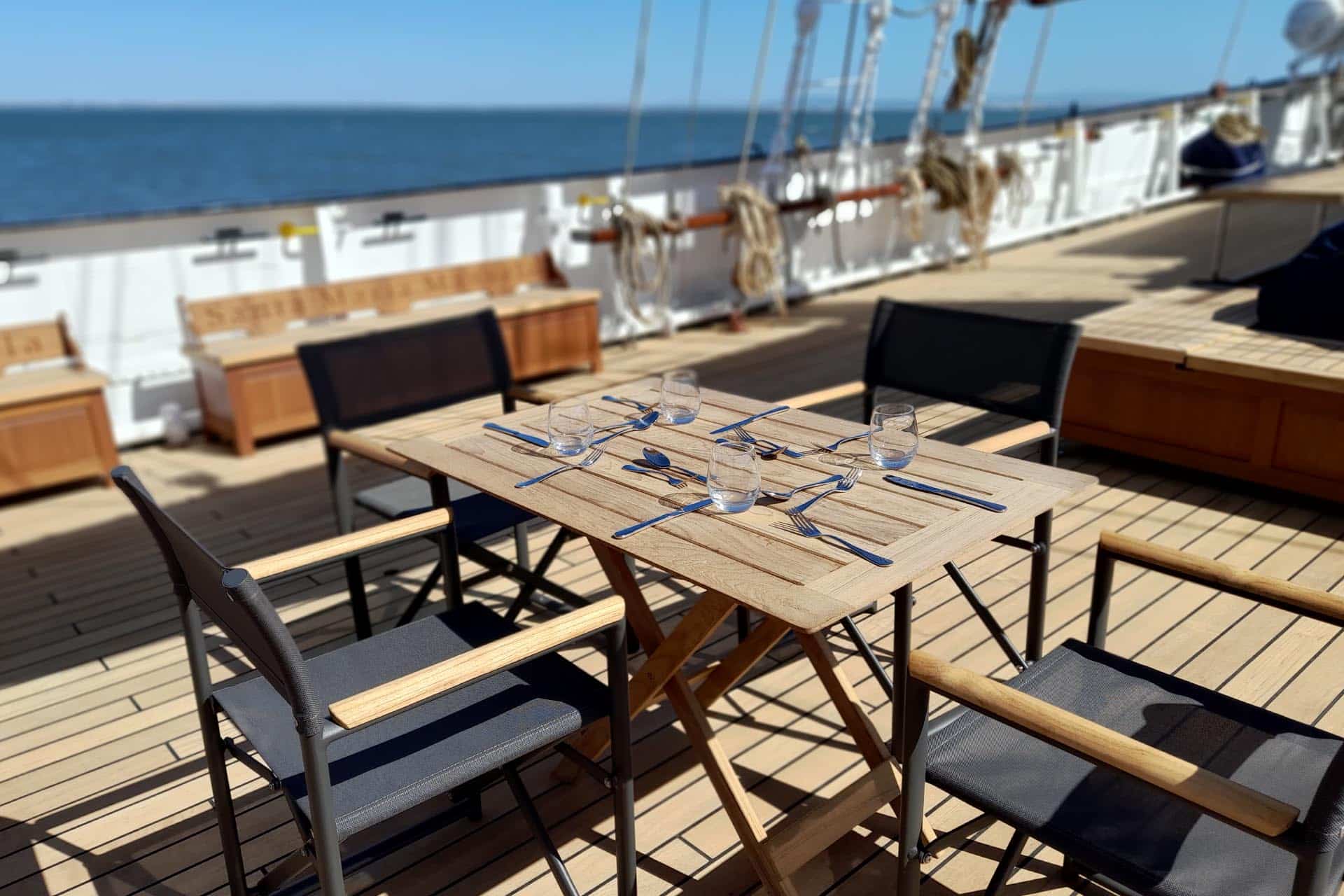 Santa Maria Manuela Dining on deck