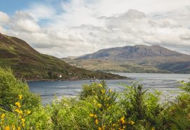 Scotland-Hebrides-Skye-Loch