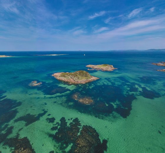 Scotland-Hebrides-islands-view