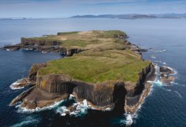 Scotland-Staffa-Island-aerial