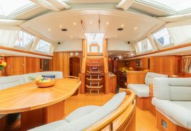 Skyelark Oyster 62 saloon area