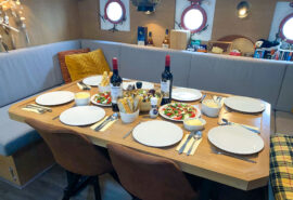 Steady food onboard dining