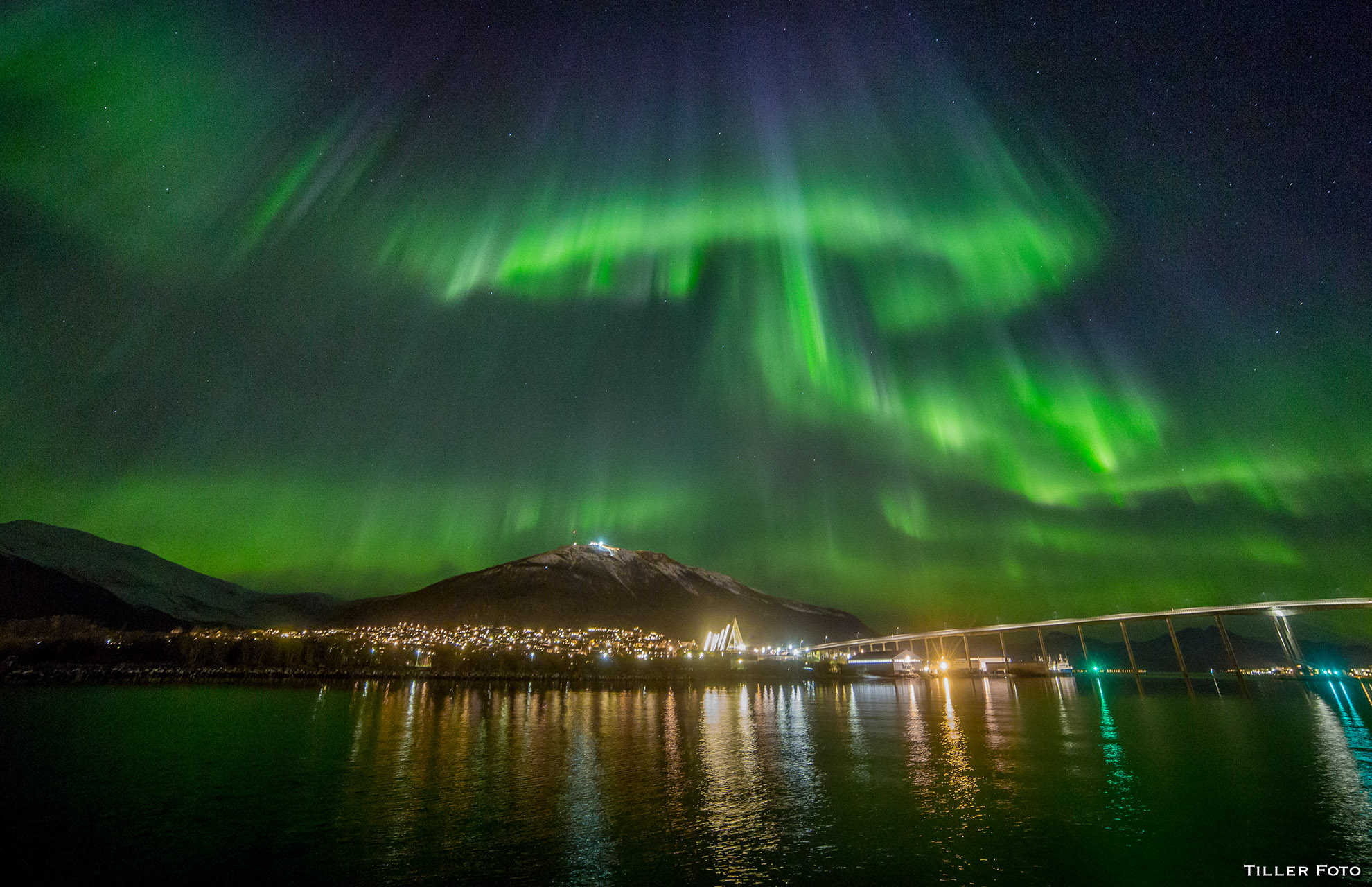 Stella Norway Tromso northern lights