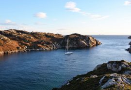 Stravaigin on anchor
