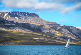 Svalbard Sailing