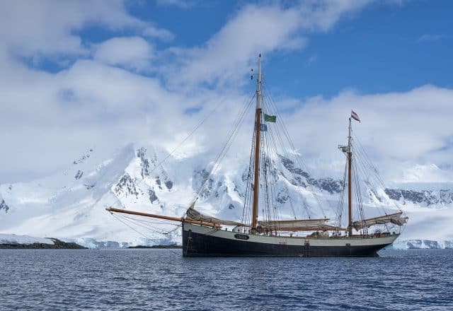 Sailing Expedition to Antarctica from the Falkland Islands