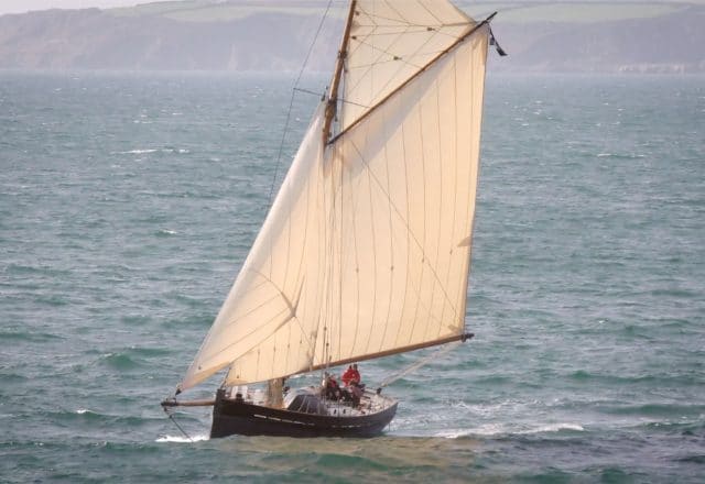 Yacht Charter Sailing in Cornwall