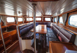Valiente Saloon