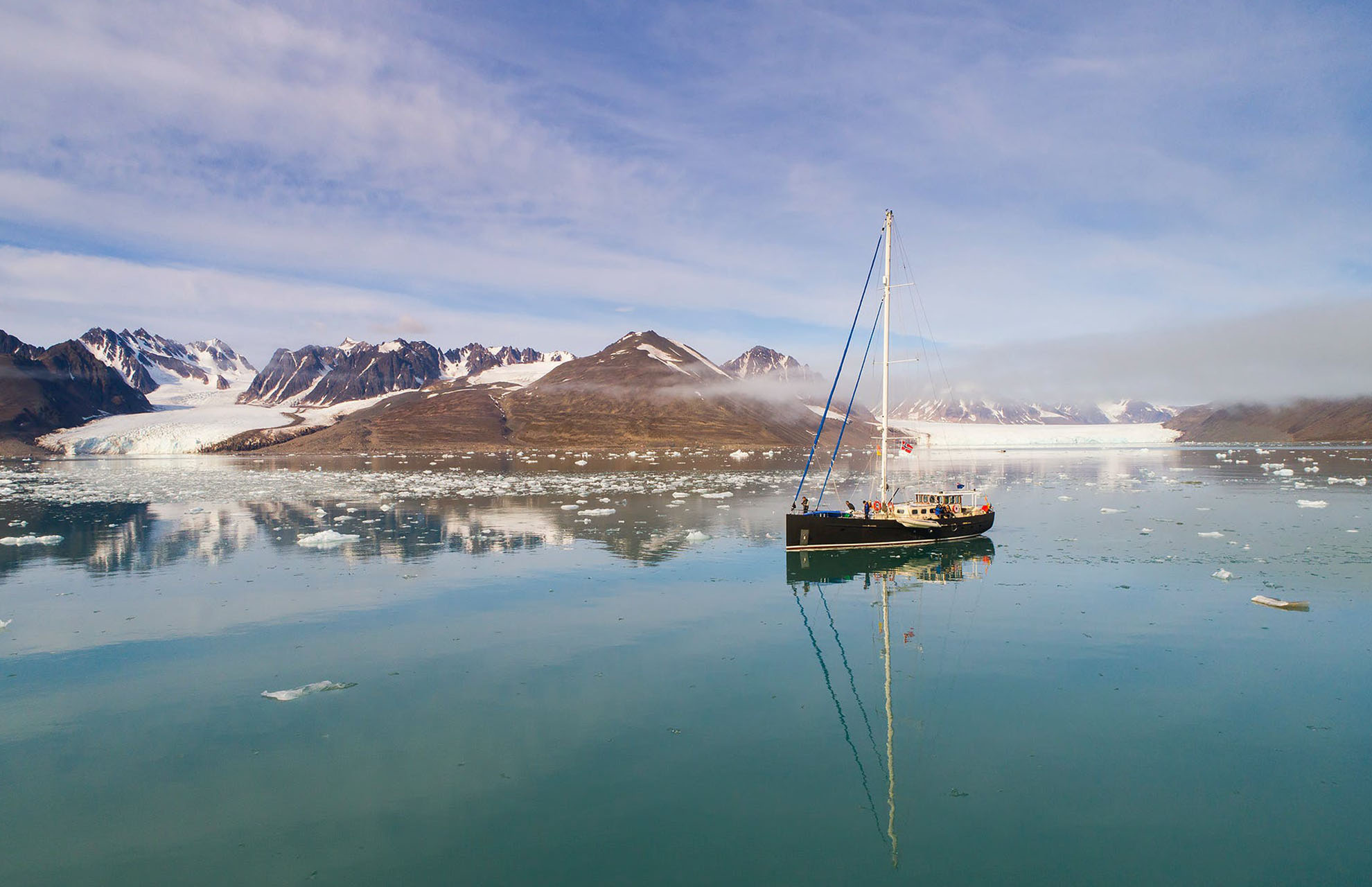 Valiente anchored Svalbard