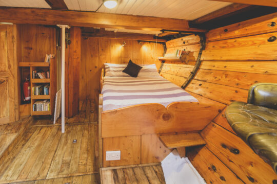 Venturesail Irene double private cabin
