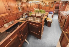 Venturesail-Maybe-sallon-interior-galley