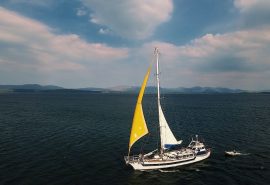 ZUZA full sail full boat