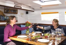 ZUZA guests dinner