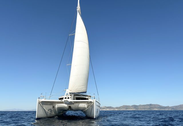 Skippered Sailing Holiday in Greece; Cyclades Islands