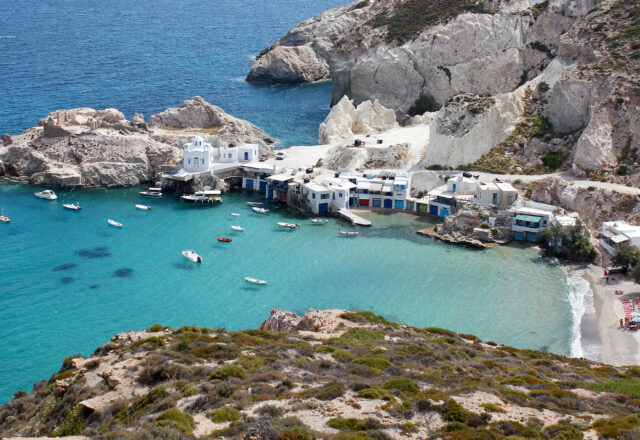 Luxury Sailing in Greece, exploring the Cyclades