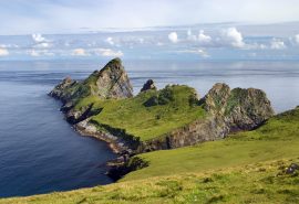 Hirta and dun at St. Kilda sailing
